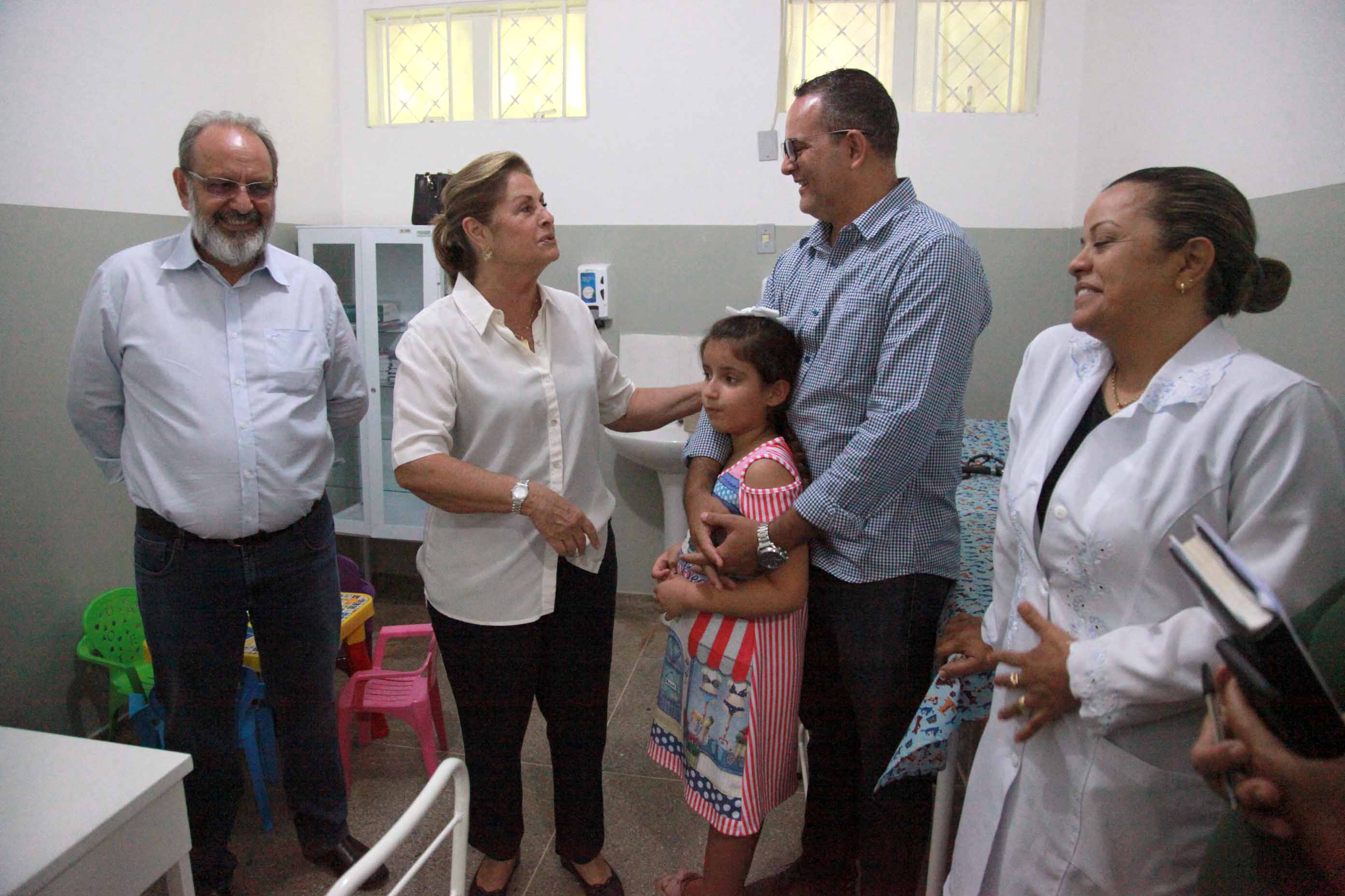 Várzea Grande entrega reforma da unidade de estratégia da saúde da família