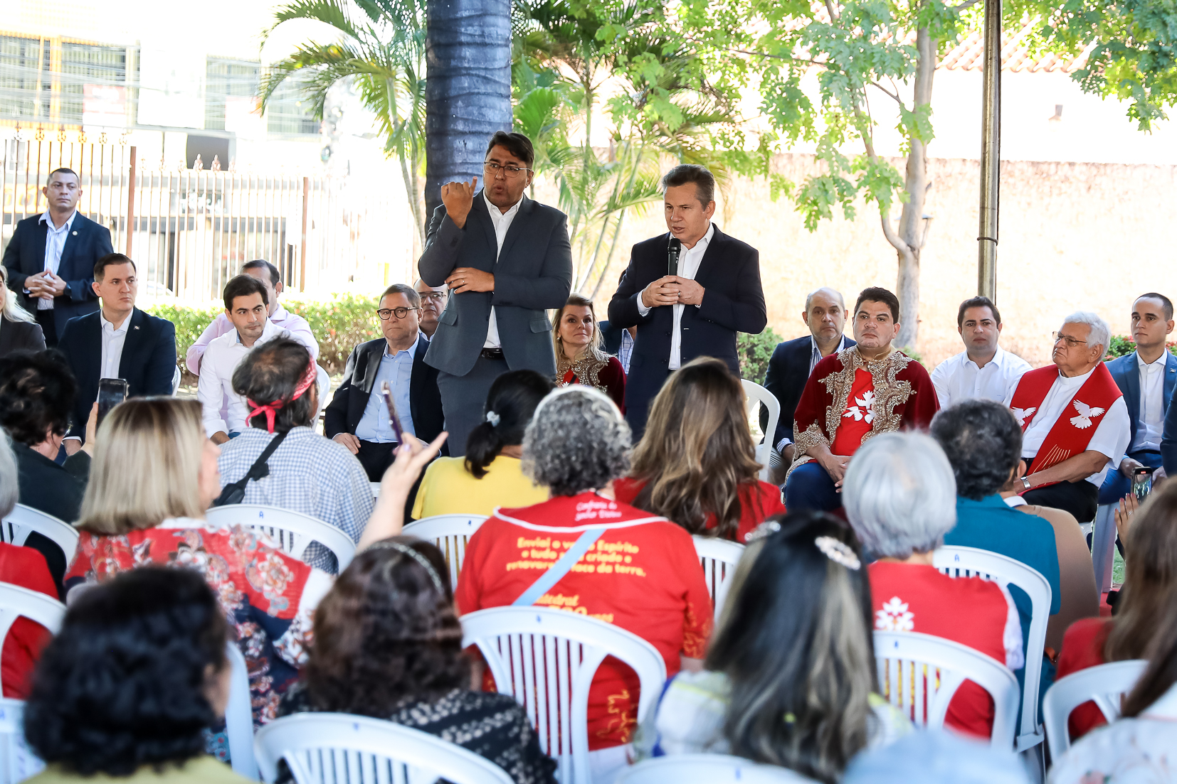 Governador anuncia R$ 1,7 mi para melhorias na Igreja Matriz de Cuiabá