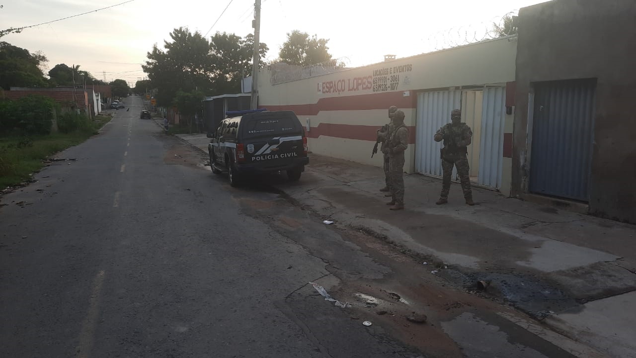 Polícia desarticula organização que roubava e furtava veículos em Cuiabá