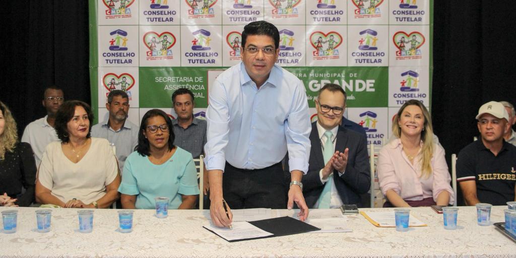 Posse de conselheiros em VG: Kalil cobra avanços no setor