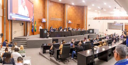Fechamento da Santa Casa: deputados cobram definição do Governo