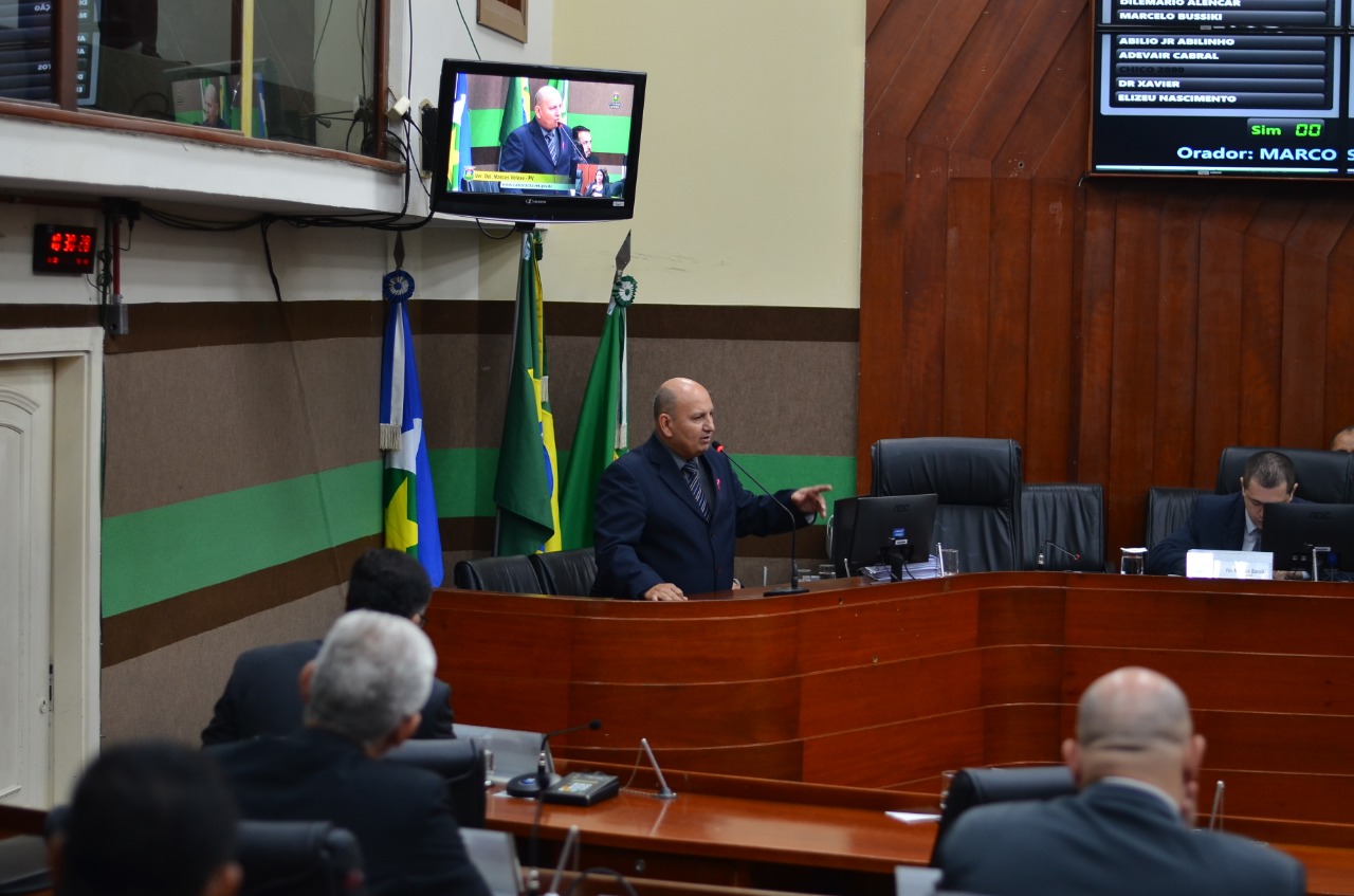 Vereador faz alerta e pede conscientização para diminuir violência no trânsito