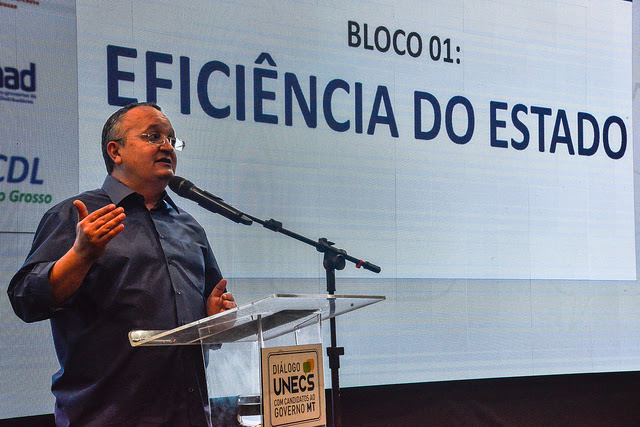 “Fizemos tarefa de casa com incentivos fiscais”, diz Taques em reunião do Comércio