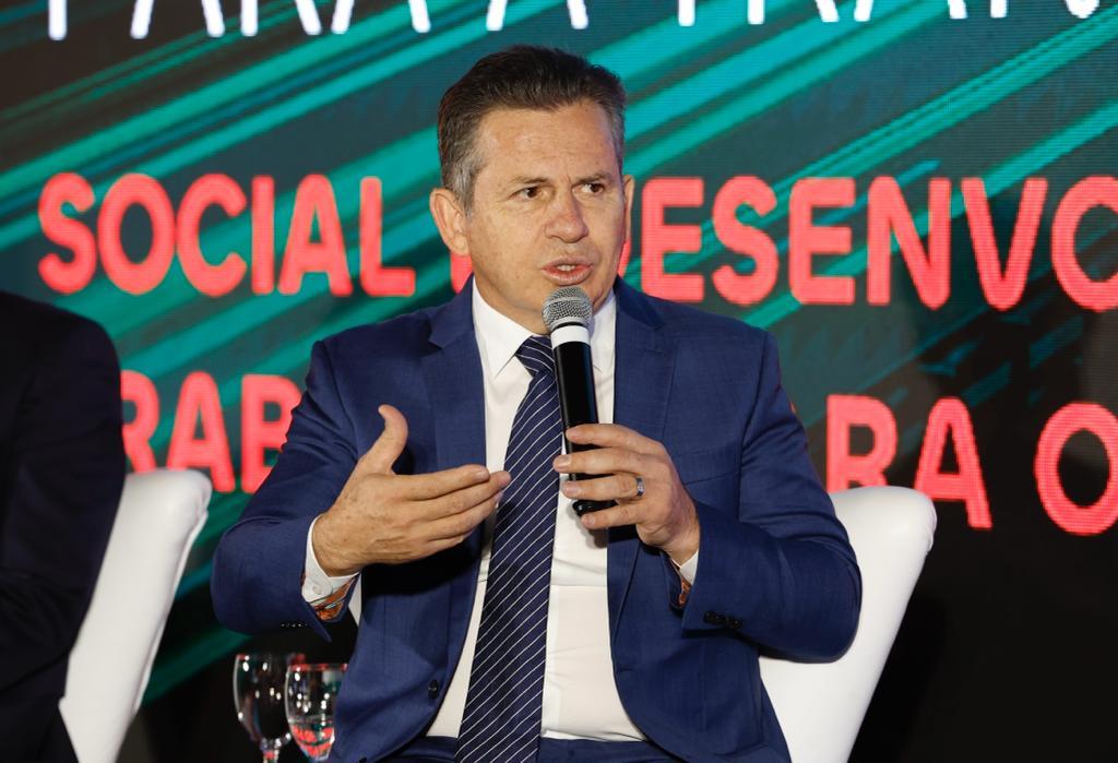 Mendes destaca 3,5 mil km de asfalto novo e diz que gargalo é a mão de obra