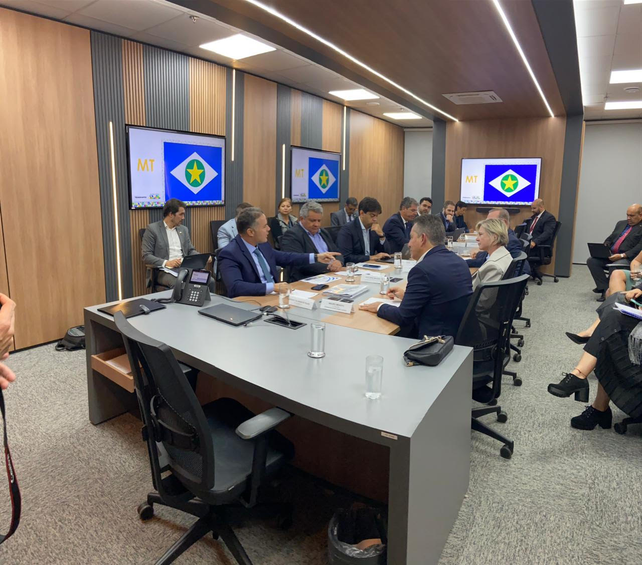 Ministro diz que MT receberá R$ 1 bilhão para obras em rodovias