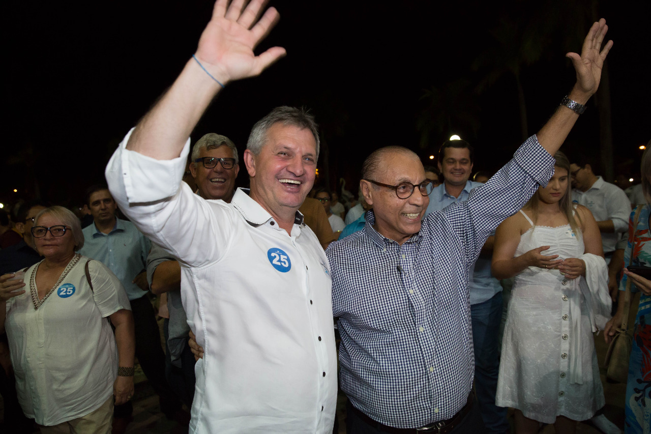 DEM oficializa Júlio Campos na corrida ao Senado; Dilmar na 1ª suplência