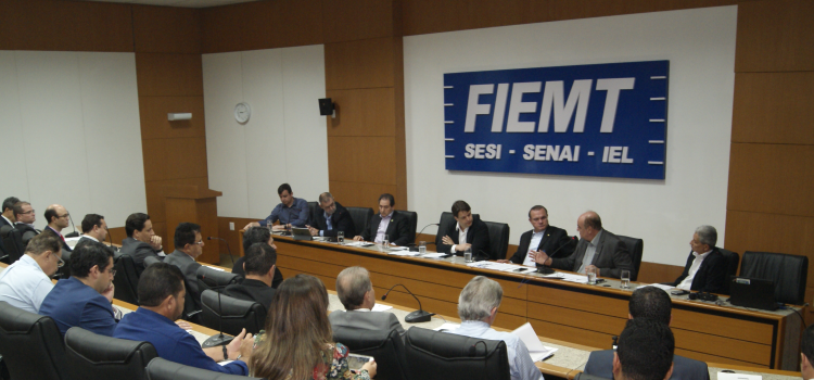 Se nada for feito, vamos perder muito com essa reforma, alerta presidente da Fecomércio