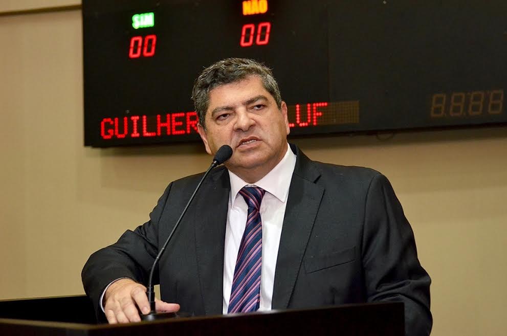 Eleição à Mesa Diretora da AL custou R$ 16 milhões, diz ex-governador