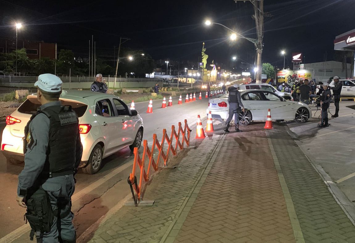 Lei Seca: operação prende 13 motoristas por embriaguez ao volante 
