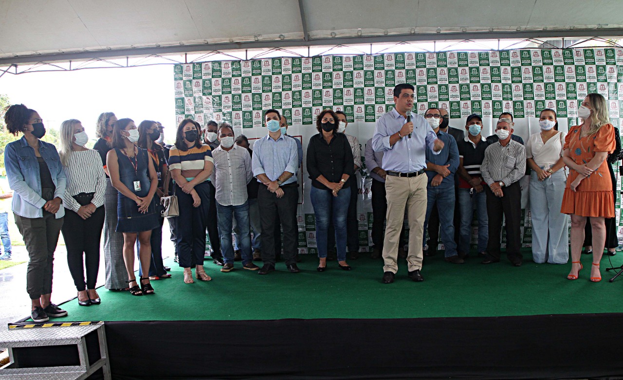 Prefeito Kalil Baracat lança Qualifica e confirma investimentos