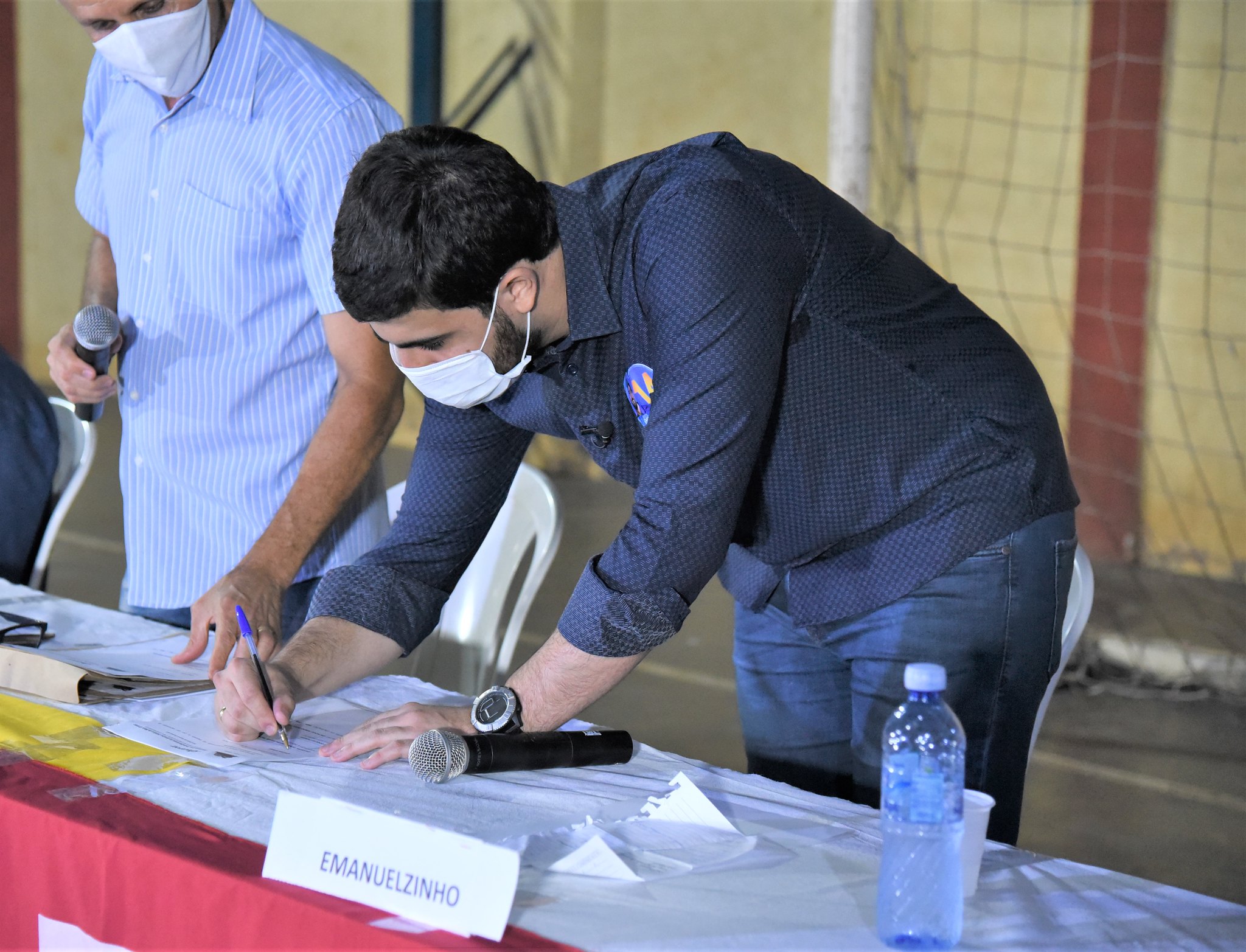 Débitos judicializados com servidores serão quitados, diz Emanuelzinho