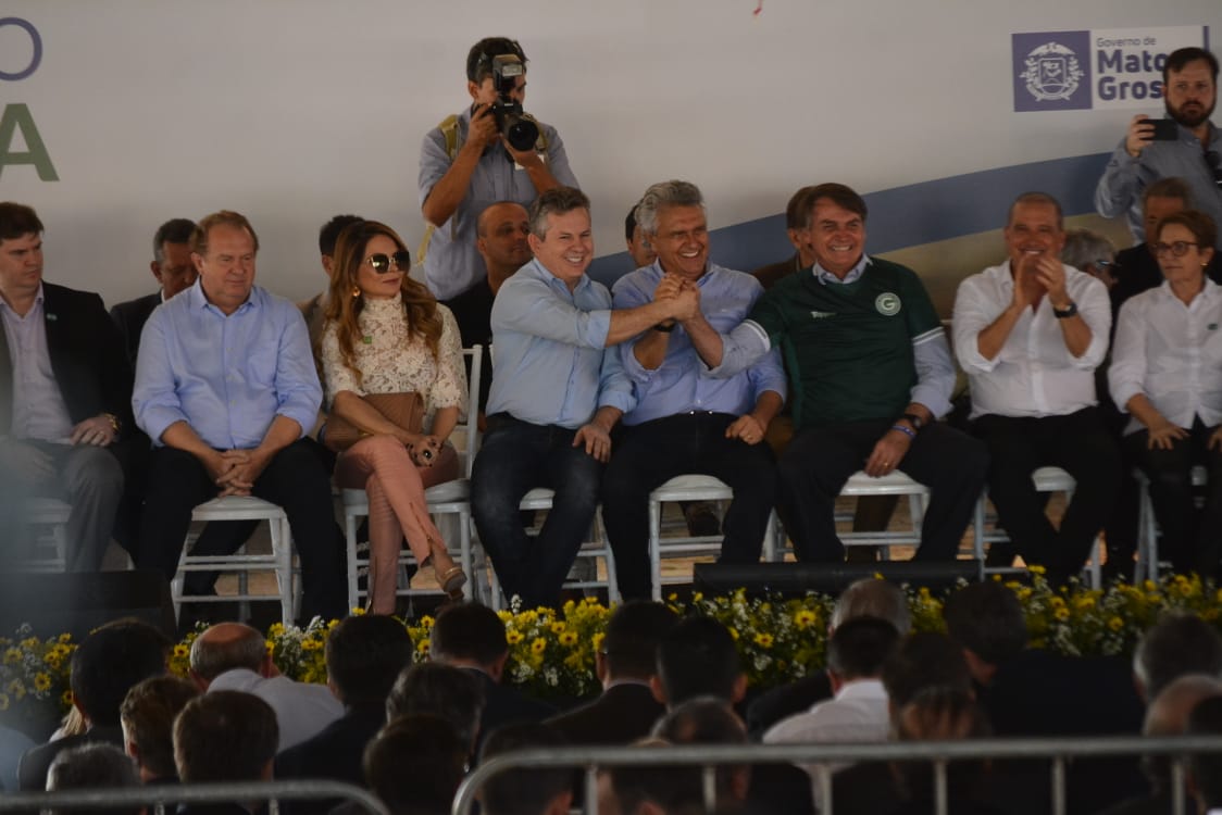Bolsonaro, Mendes e Caiado lançam hoje programa de recuperação de áreas degradadas