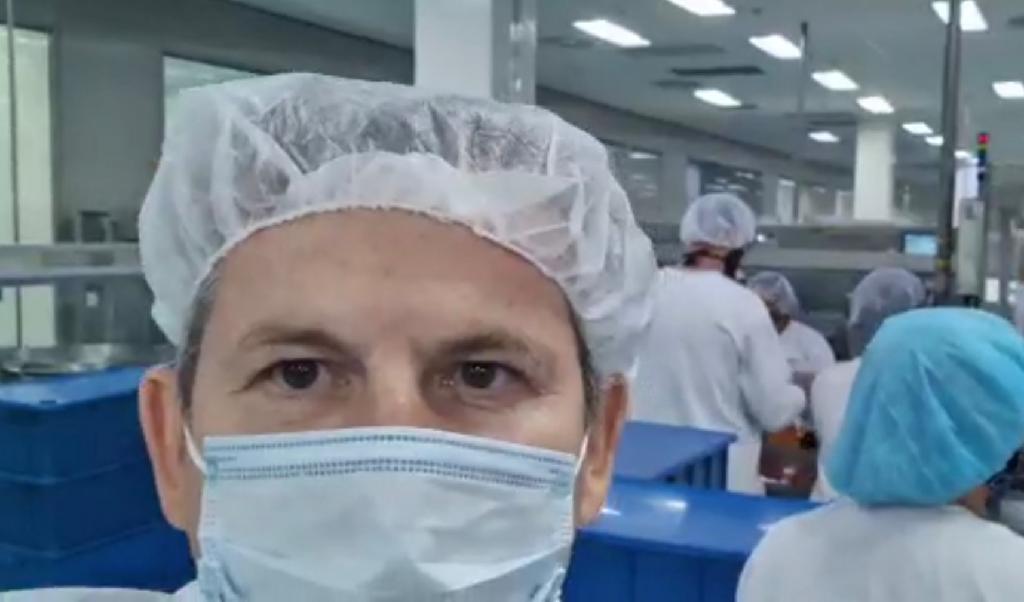 Mendes anuncia pedido de auxílio do embaixador dos EUA para compra direta de vacinas