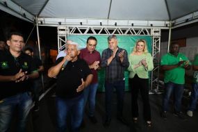 Cuiabá entrega obras em bairros e confirma pacote de investimentos