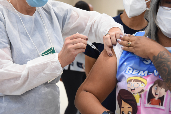 Cuiabá: vacina bivalente será aplicada também em pessoas a partir dos 60 anos